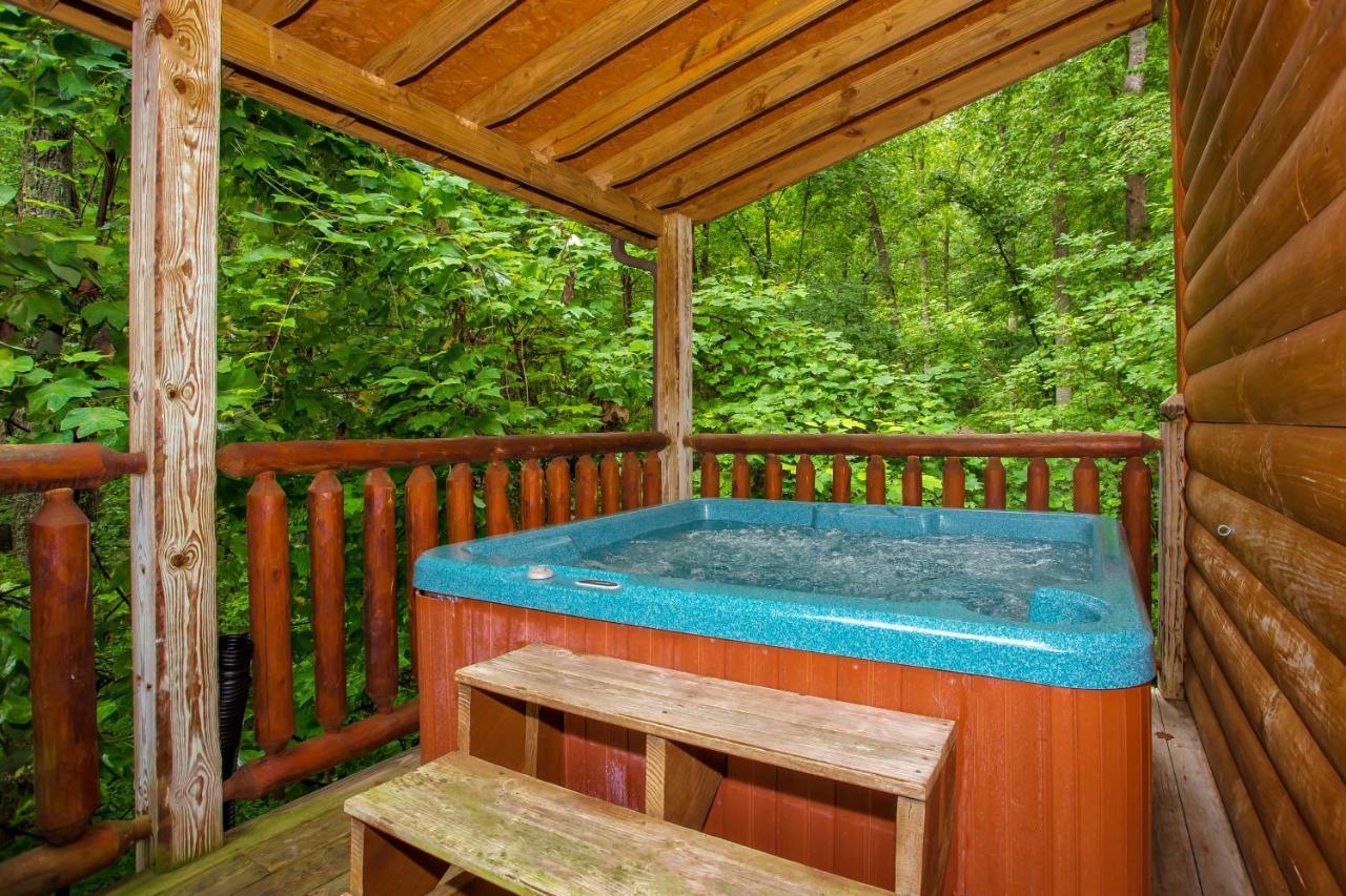 Suite Sensations Pigeon Forge Extérieur photo