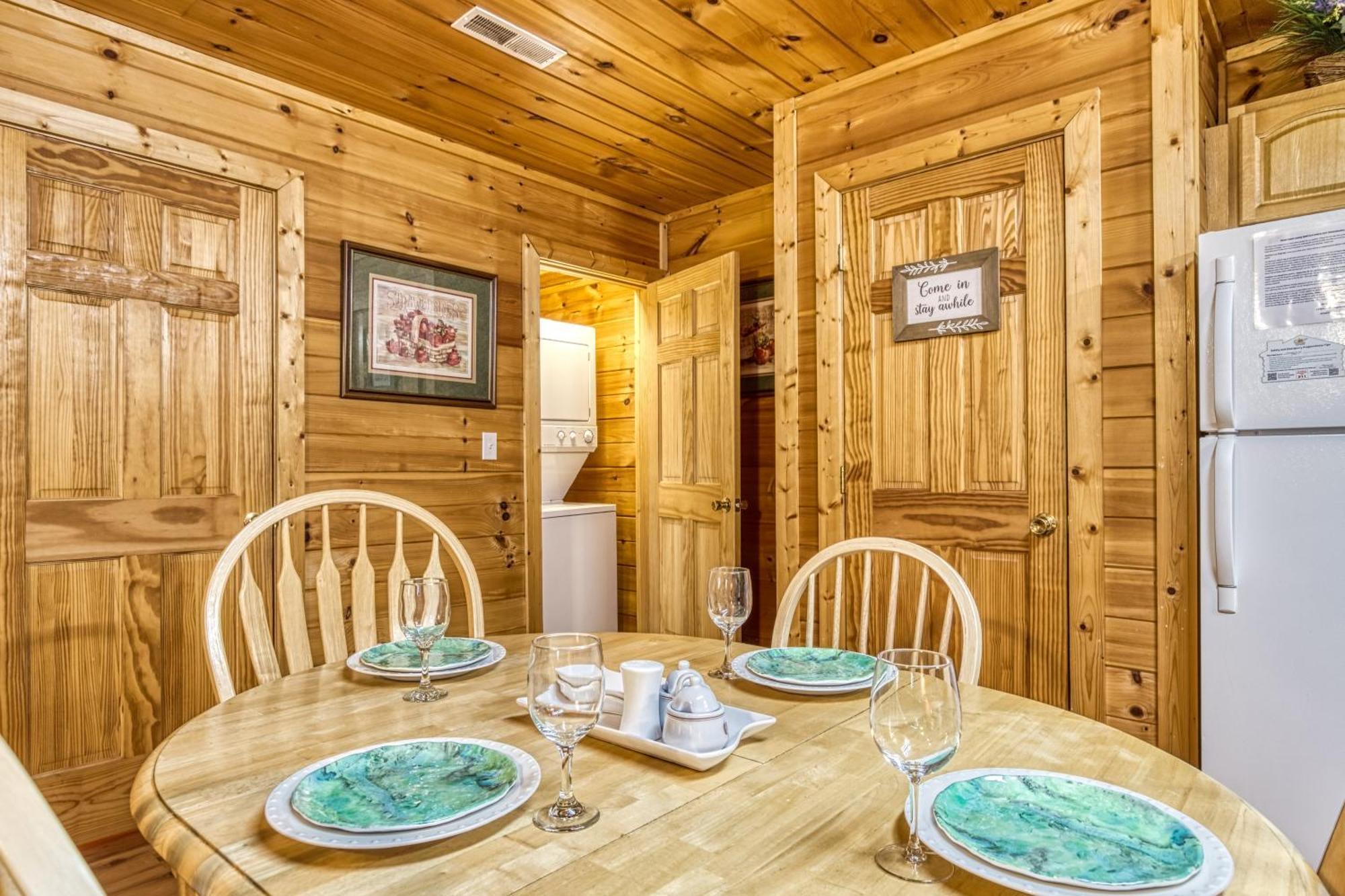 Suite Sensations Pigeon Forge Extérieur photo