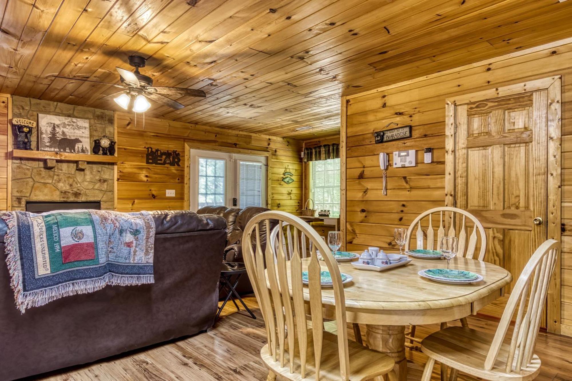 Suite Sensations Pigeon Forge Extérieur photo